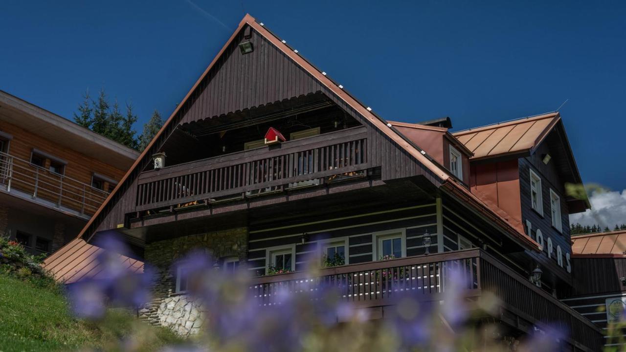 Penzion Topas Pec pod Snezkou Exterior foto