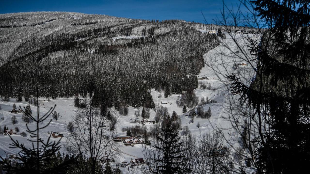 Penzion Topas Pec pod Snezkou Exterior foto