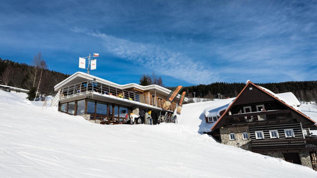 Penzion Topas Pec pod Snezkou Exterior foto